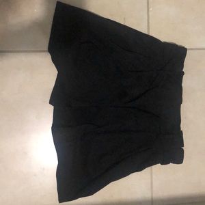 ZARA BASIC BAGGY SHORT